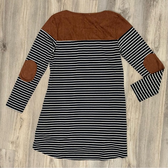 Umgee Long Sleeve Navy Stripe Dress Brown Faux Suede Elbow Patch Pockets Size S - Picture 7 of 7